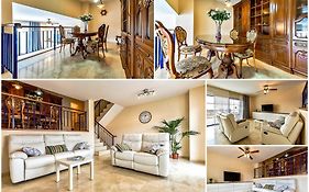 Beautiful House In Club De Mar